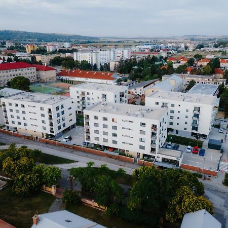 Stresny Aparman Pri Mlyne Apartman Szakolca Kültér fotó
