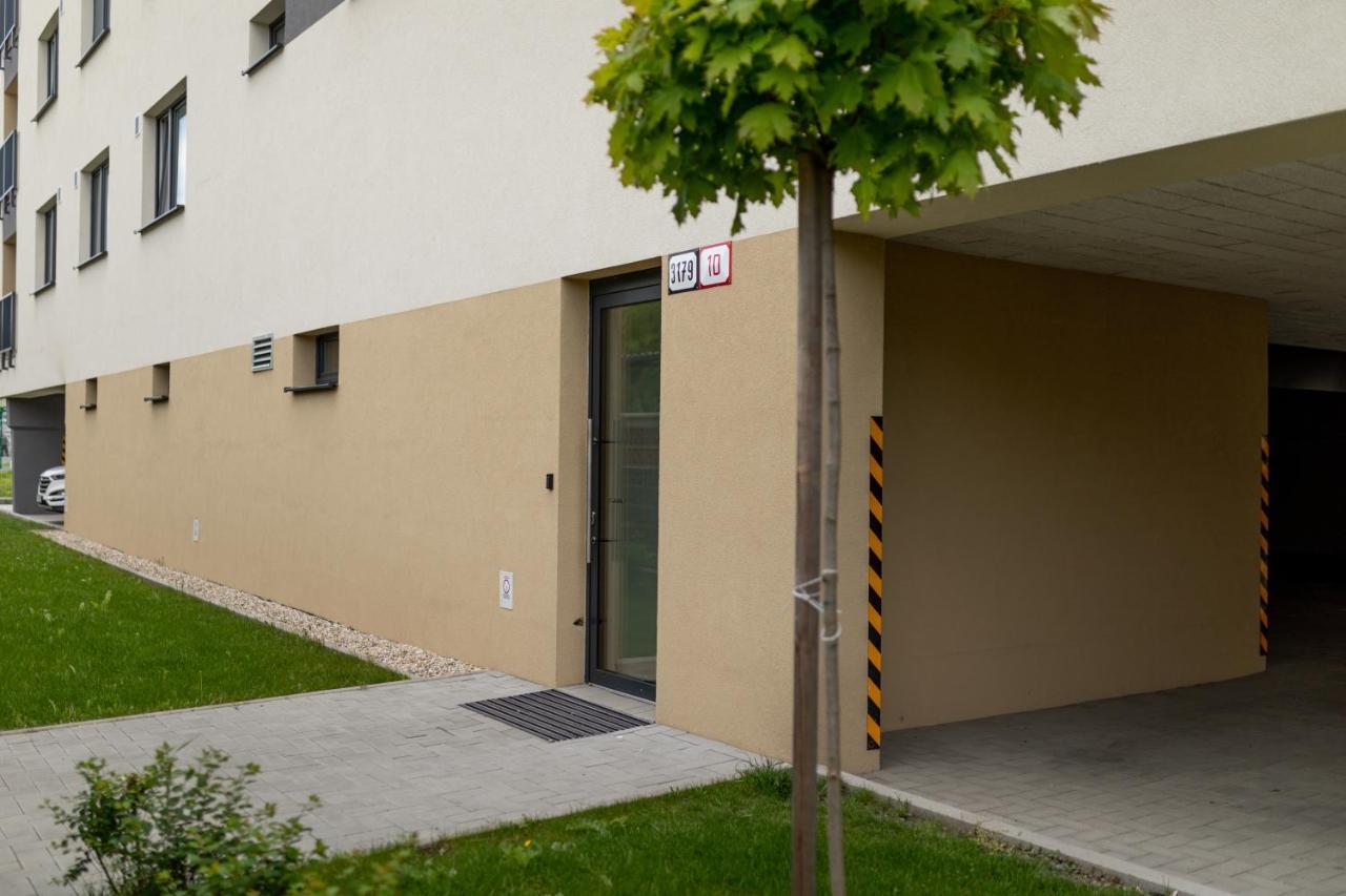 Stresny Aparman Pri Mlyne Apartman Szakolca Kültér fotó