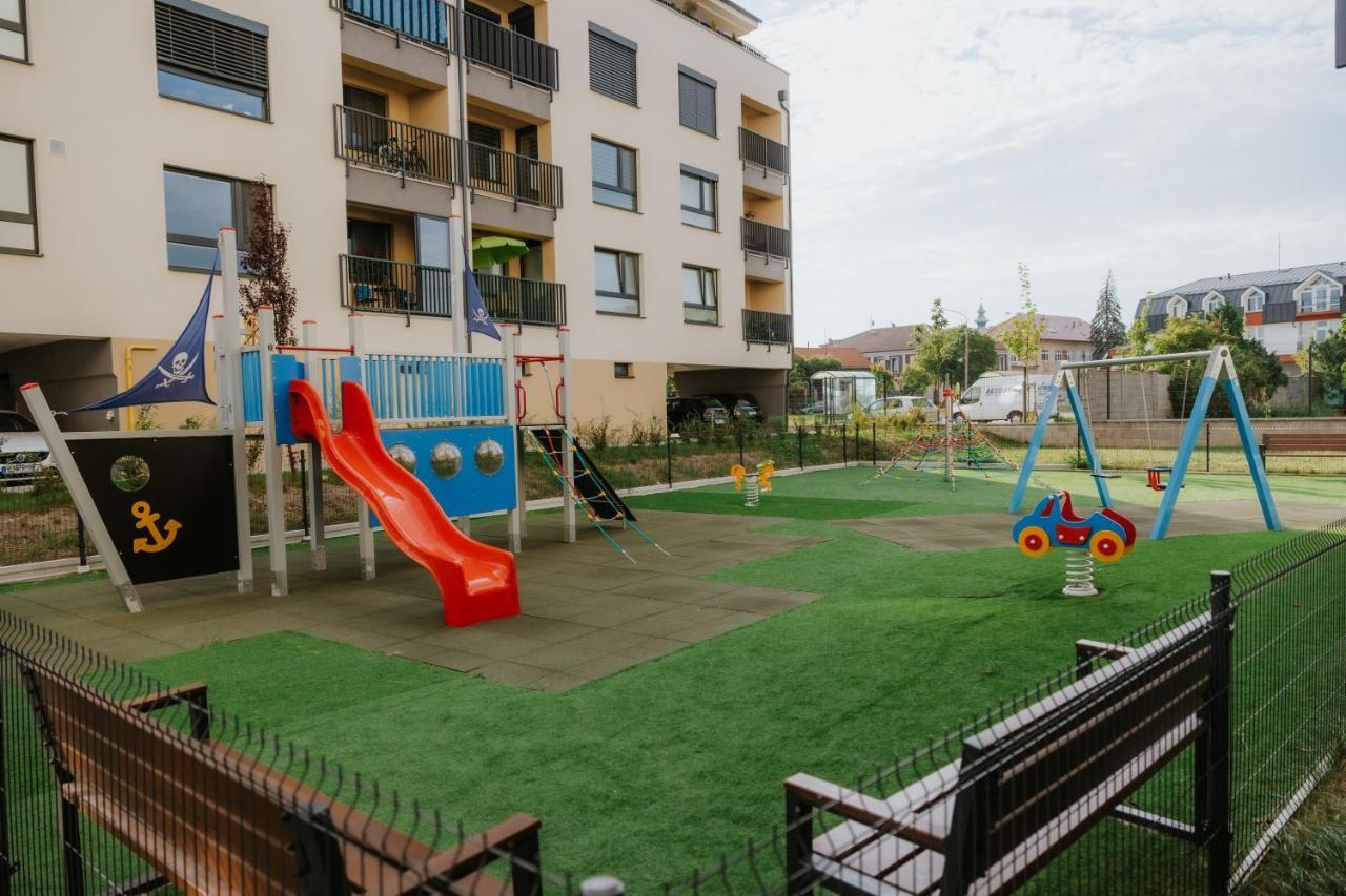 Stresny Aparman Pri Mlyne Apartman Szakolca Kültér fotó