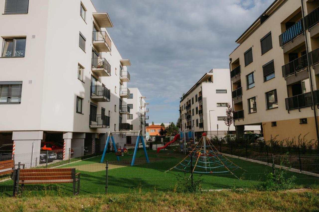 Stresny Aparman Pri Mlyne Apartman Szakolca Kültér fotó